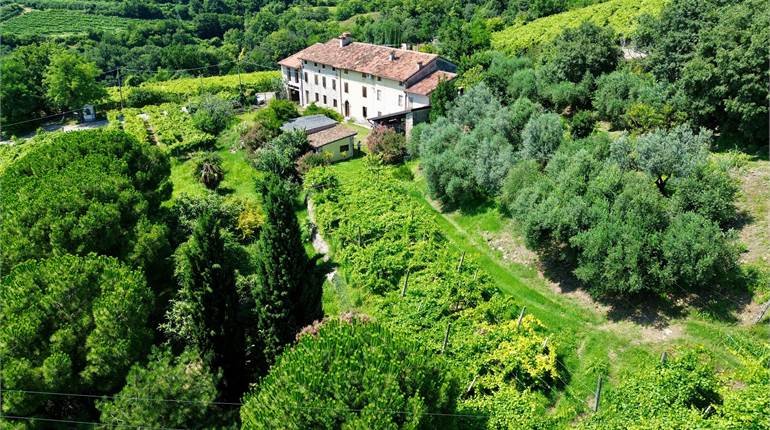 House of Character for sale in Soave