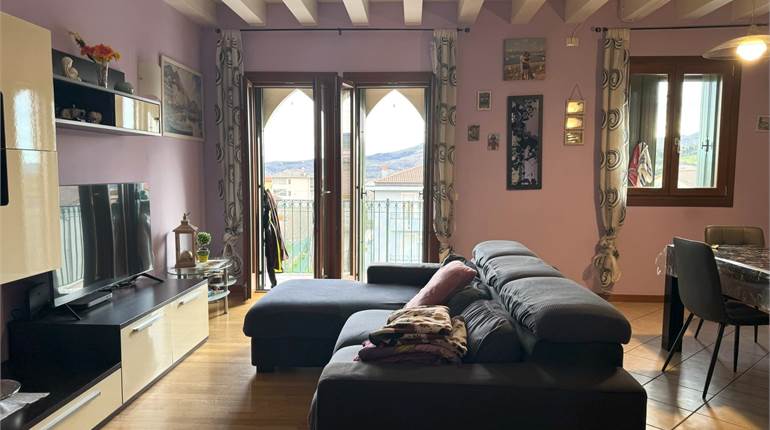 Apartment for sale in Montecchia di Crosara