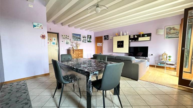 Apartment for sale in Montecchia di Crosara