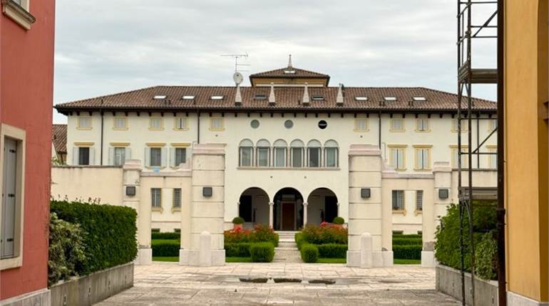 Appartamento in vendita a Monteforte d'Alpone